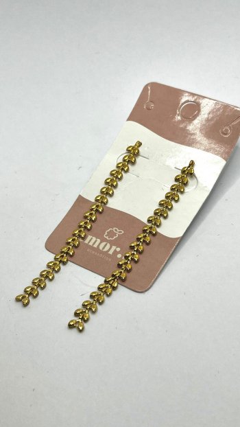 BRINCO FOLHAS PENDENTE DOURADO SEMIJOIA